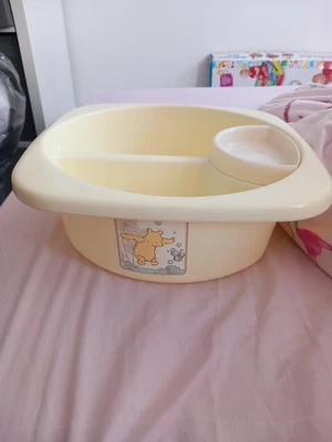 £5 • Buy Winnie The Pooh Bath Storage