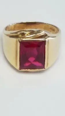 Vintage Solid 10 Gold Red Stone Men's Ring Size 11.5 • $529