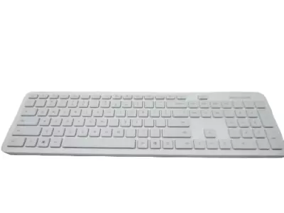 Microsoft QHG-00031 Bluetooth Keyboard And Mouse Bundle Glacie R*read* • $14.99