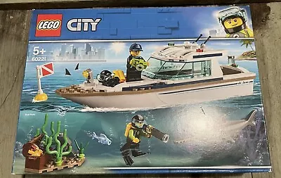 LEGO 60221 City Diving Boat Set Brand New SEALED. Slight Wear And Tear Box • $40