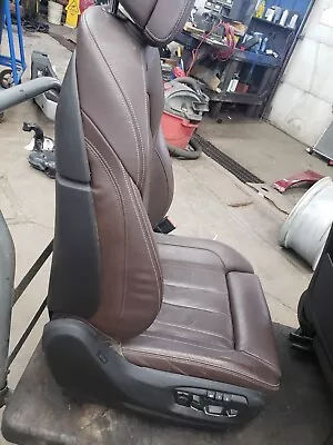 14 15 16 17 18 X5 Right Front Seat (leather) (electric) (10 Way) Comfort • $425