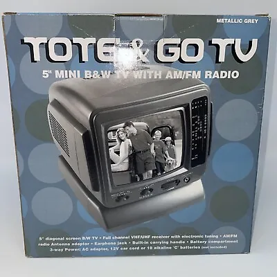 Mini Black & White Tote & Go TV & AM /FM Radio WORKS • $49.99