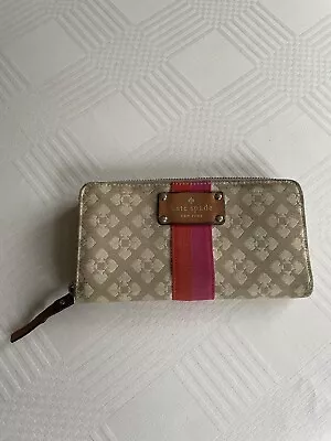 Kate Spade New York Purse Wallet • £15