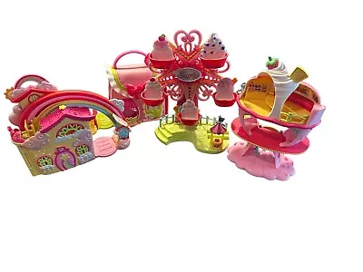 My Little Pony Ponyville Playset 2007 - 4 Pieces! • $45