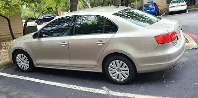 2014 Volkswagen Jetta SE • $5999