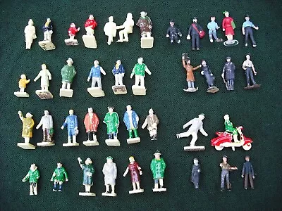 Hornby? OO Gauge R360 Railway Figures Set X 40 Plus Vespa • £6