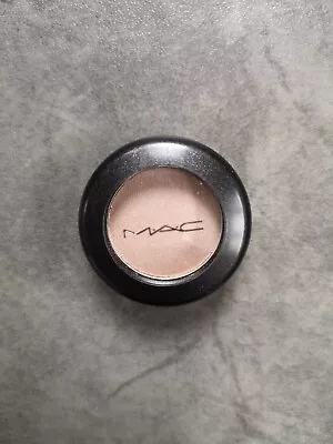 £9.99 • Buy MAC Frost Eyeshadow - Naked Lunch - 1.5g - NEW