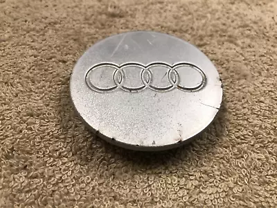 Audi Vehicles : 1988 1989 1990 - 1994 Metal 25-inch Silver Center Cap • $16