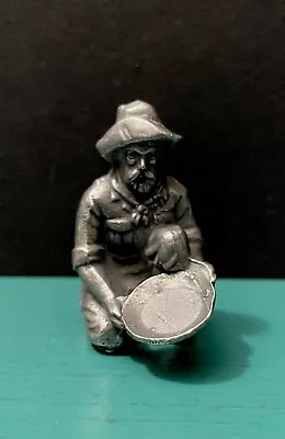Pewter Prospector Miner Panning Gold Pan Western Gun Belt Diorama Mini Figurine • $14.99