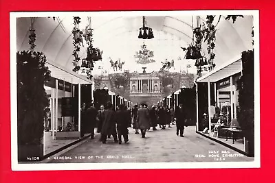 Postcard - DAILY MAIL IDEAL HOME EXHIBITION 1954 - View Of Grand Hall #108 RP • £3