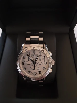 £169 • Buy Victorinox  Swiss Army Mens  Chronograph Quartz Watch 241315