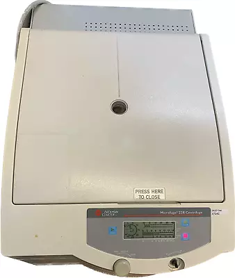 Beckman Coulter Microfuge 22R Centrifuge - S7242 • $399.99