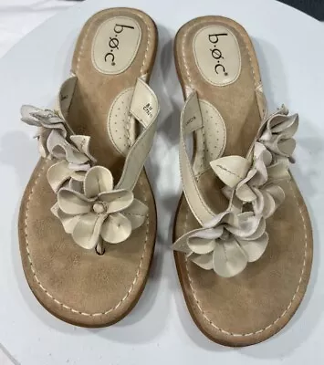 BOC BORN 3D Flower Thong Sandals Flip Flop Ivory Beige Slip On Women’s Size 8 • $23.68
