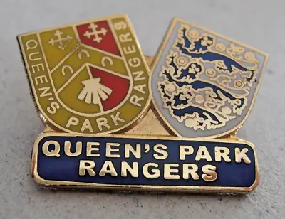 QPR Queens Park Rangers Enamel Football Badge #88 • £5.20