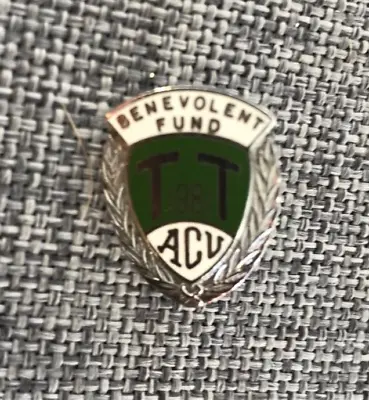 Iom Isle Of Man Acu Tt Benevolent Fund Vintage 1981 Enamel Pin Badge • £9.99