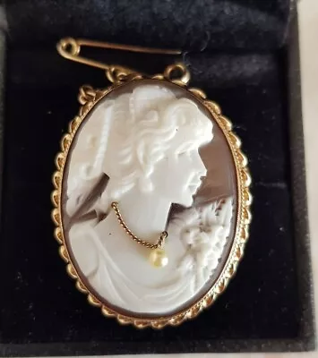 Vintage Fine Quality Shell Cameo Brooch. Collet Set In A 9ct Yellow Gold Mount  • £110