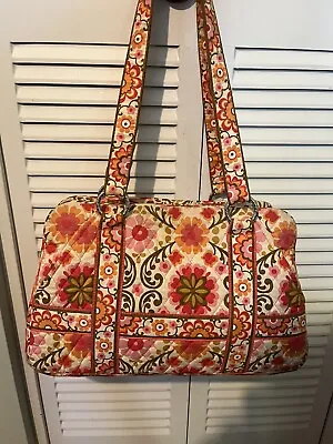 Vera Bradley Large Folkloric Quilted Floral Bag • $25