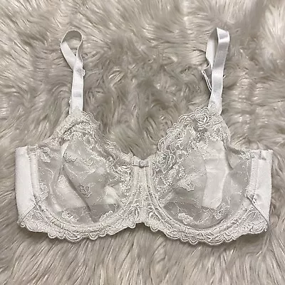 Wacoal 34D Bra White Lace Two Part Cup Bow Underwire Back Closure 85720 • $21.99