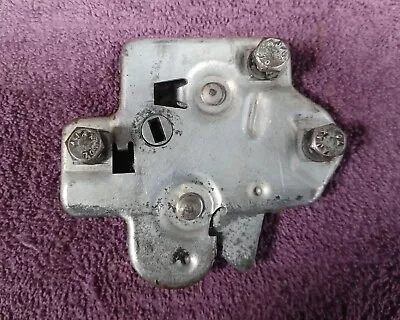 Holden EJ EH HD HR Boot Lock Catch Latch Mechanism And Mounting Bolts • $60