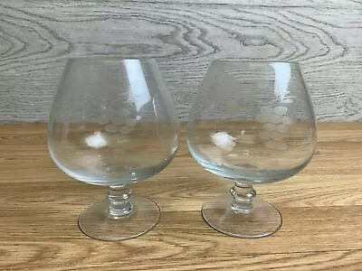 2 X Brandy Cognac Snifter Balloon Glasses Etched Grapes Design 5  Tall  • $52.34