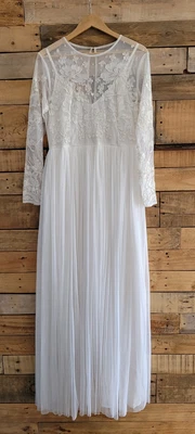 $80 • Buy Asos Wedding Dress White Lace Sleeves Size 14