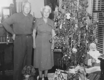 5C Photograph Cute Old Couple Decorated Christmas Tree Santa Claus 1950's  • $14.50