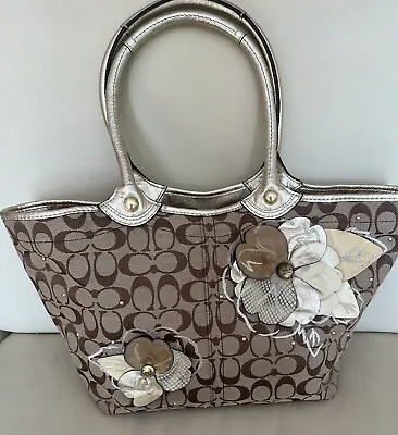 COACH Bleaker Floral Tote In Signature Jacquard In Khaki & Gold #F16276 • $49.99