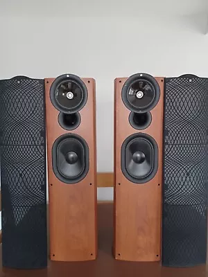 Kef Q7 Floor Standing Speakers • £150