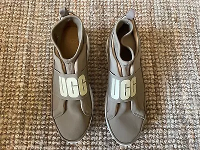 UGG Ladies Womens Trainer Style Shoes (Green) UK Size 7 • £27.99