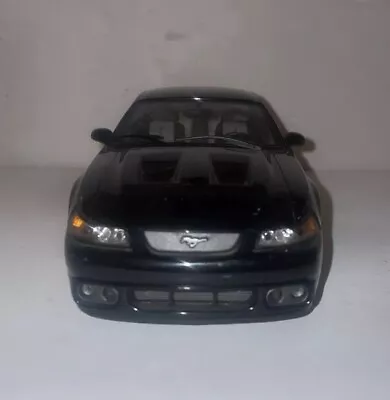 2003 Ford Mustang SVT Cobra  Maisto 1:18  Black • $200