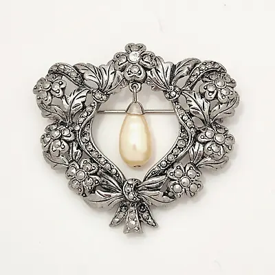 Avon Heart Brooch Marcasite Mother Of Pearl Silver Tone 2  Vtg Pin Jewelry • $16.49