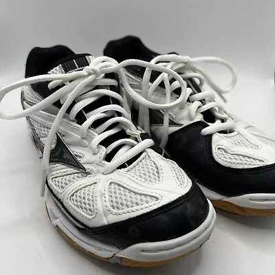 Mizuno Wave Hurricane Athletic Volleyball Shoes White Black Women’s Size 6.5 • $27.77