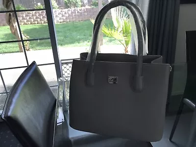 Jessica Moore Grey Handbag • $17.99