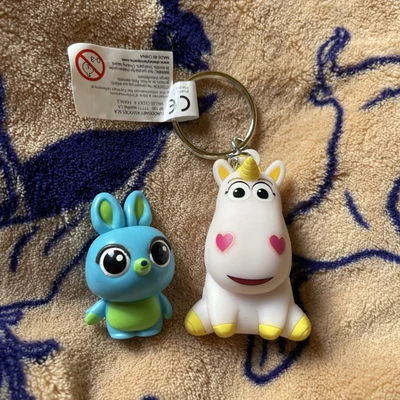 £6.99 • Buy L) Disney Pixar Bunny  And Buttercup Keyring  Toy Story Bundle Figures