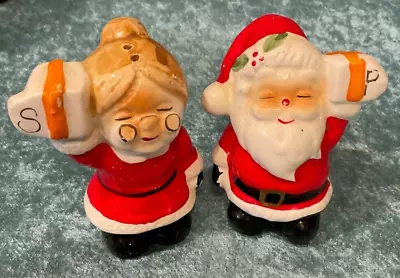 Vintage Mr. And Mrs. Santa Clause Holding Presents Salt And Pepper Shakers • $6