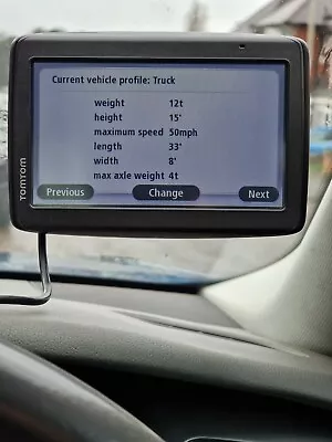 £69.99 • Buy TomTom Truck Sat Nav Camper Truck Car Trailer Coach Phone UK Europe  Bluetooth