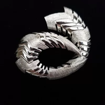 MONET Coil Swirl Brooch Silver Tone Pin Vintage Signed 2+ Inch Zig Zag Gloss • $23