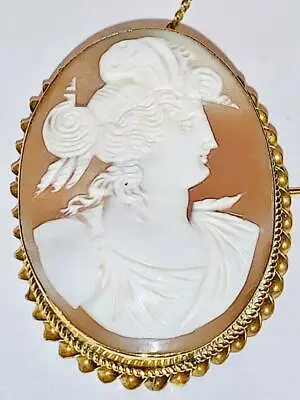 Vintage Antique Ladies Carved Cameo Shell Gold Gilt Tone Brooch Jewellery • £49.99