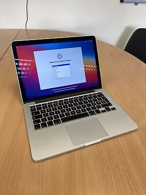 Apple MacBook Pro 13-Inch A1502 Mid 2014 (256 GB Intel Core I5 8GB RAM) Laptop • £159