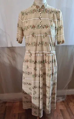 Tea Dress Beige Floral Vintage Dress Mandarin Collared Size 12-14 • £11.50