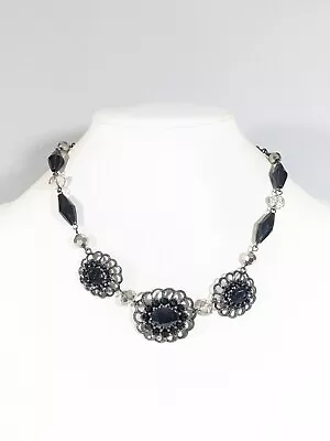 Gunmetal Gray Black Cabochon Crystal Medallion Statement Necklace 21 Inches • $10.84