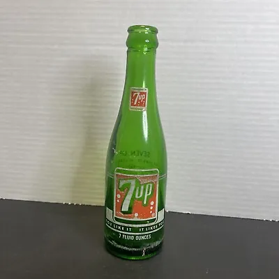 Vintage 7-Up Green Glass Beverages Soda Pop Bottle 7 Fl. Oz. • $7