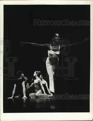 1970 Press Photo  Diversion Of Angels  Danced By Mary Hinkson Of Martha Graham • $19.99