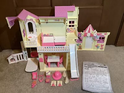 Vintage Barbie Kelly Pop Up House With Accs. And Instructions 1999 Mattel 22037  • $25
