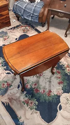 Queen Anne Side Table Drop Leaf Round • $225