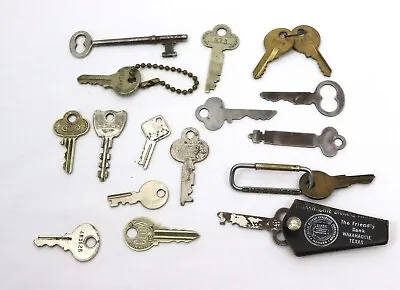 Lot Of 17 Various Vintage Metal Keys Mosler Yale Briggs & Stratton Bank Keys • $18