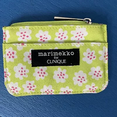 MARIMEKKO For CLINIQUE Green Blossoms Makeup Cosmetic Bag • $3.50