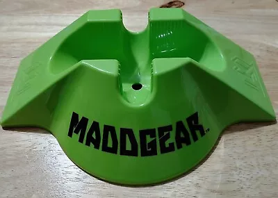 NEW MaddGear Scooter Small Bicycle Parking Stand Kids Pro Portable Garage Green  • $10.98