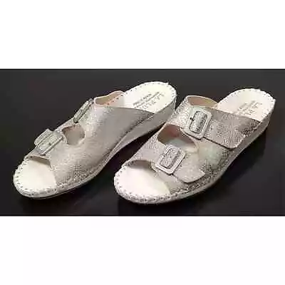 La Plume Womens Silver Metallic Double Strap Italian Leather Sandals Size 10.5 • $29.95