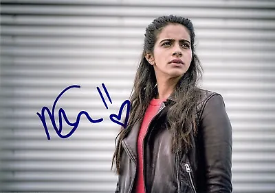 £0.49 • Buy MANDIP GILL YAZ DR WHO SIGNED AUTOGRAPH 6 X 4 POSTCARD SIZE PRE PRINTED PHOTO 